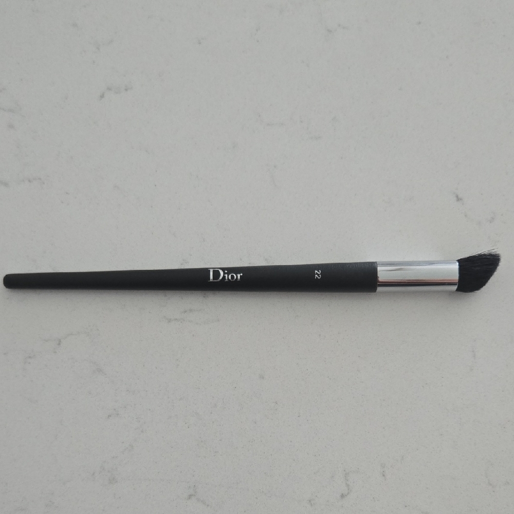 Dior Backstage Large Eyeshadow Brush N°22 Never Used TesterElegant Dior brush